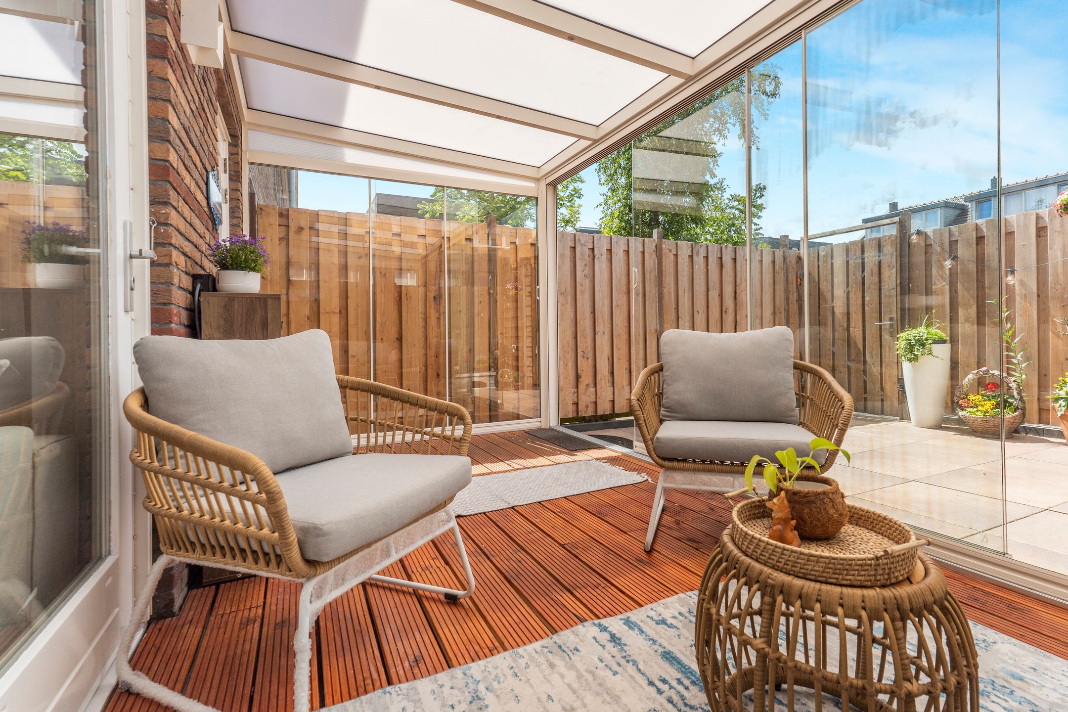 Move-In Ready Family Home with Private Parking in Charming De Aker Neighborhood — 42