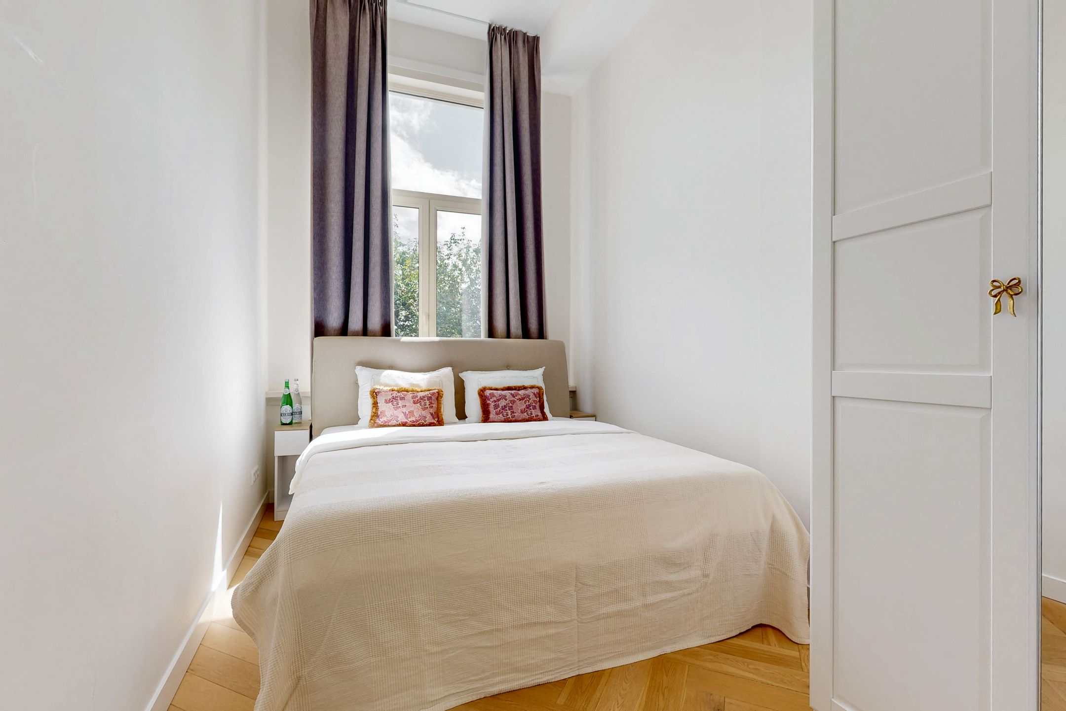 Stylish Upper Apartment with Period Details in Popular Duinoord — 15