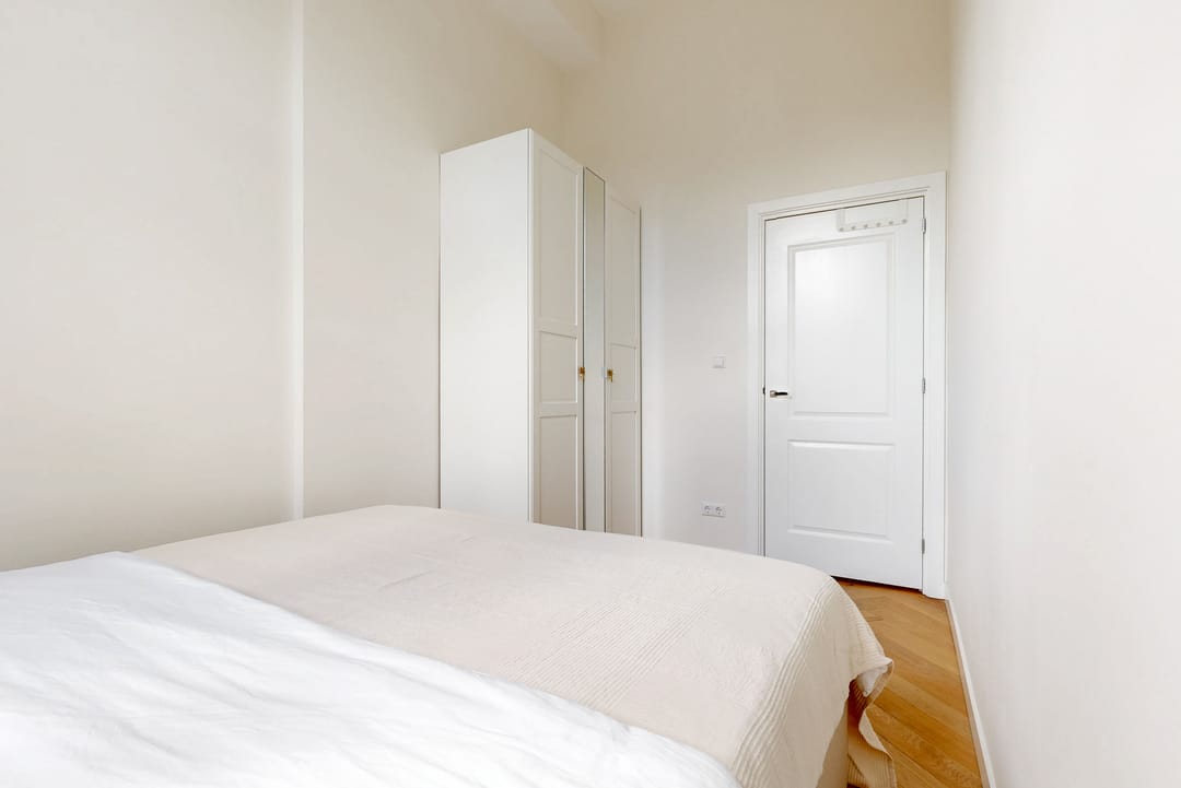 Stylish Upper Apartment with Period Details in Popular Duinoord — 16