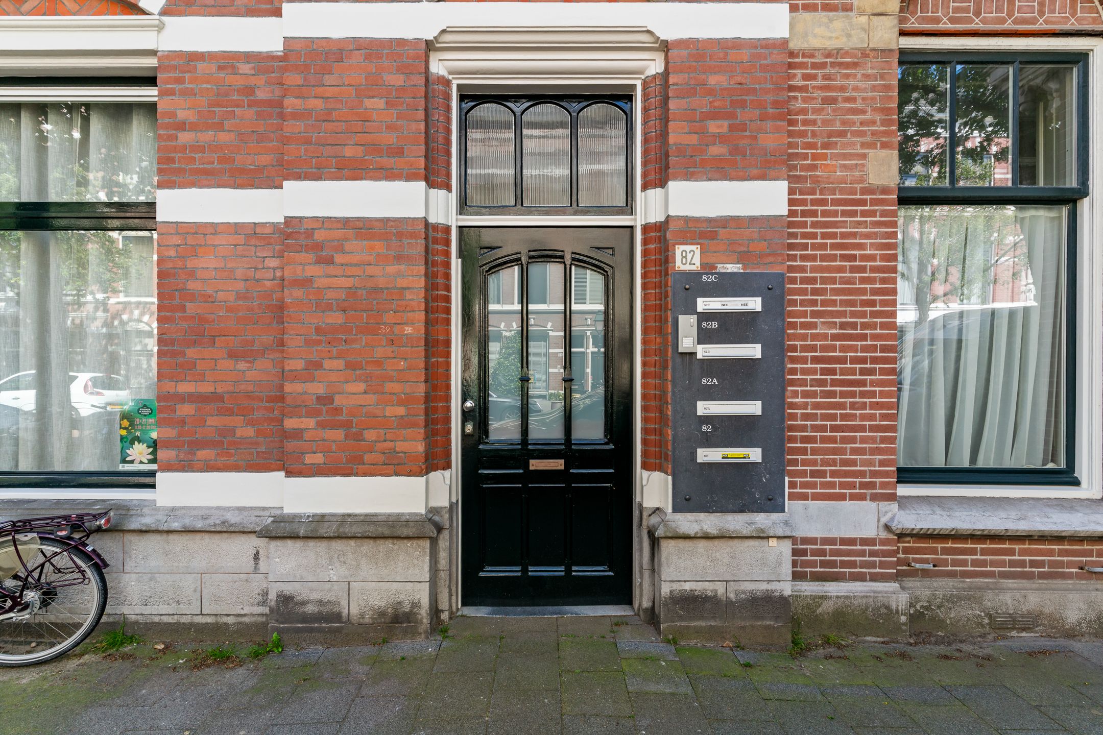 Stylish Upper Apartment with Period Details in Popular Duinoord — 24
