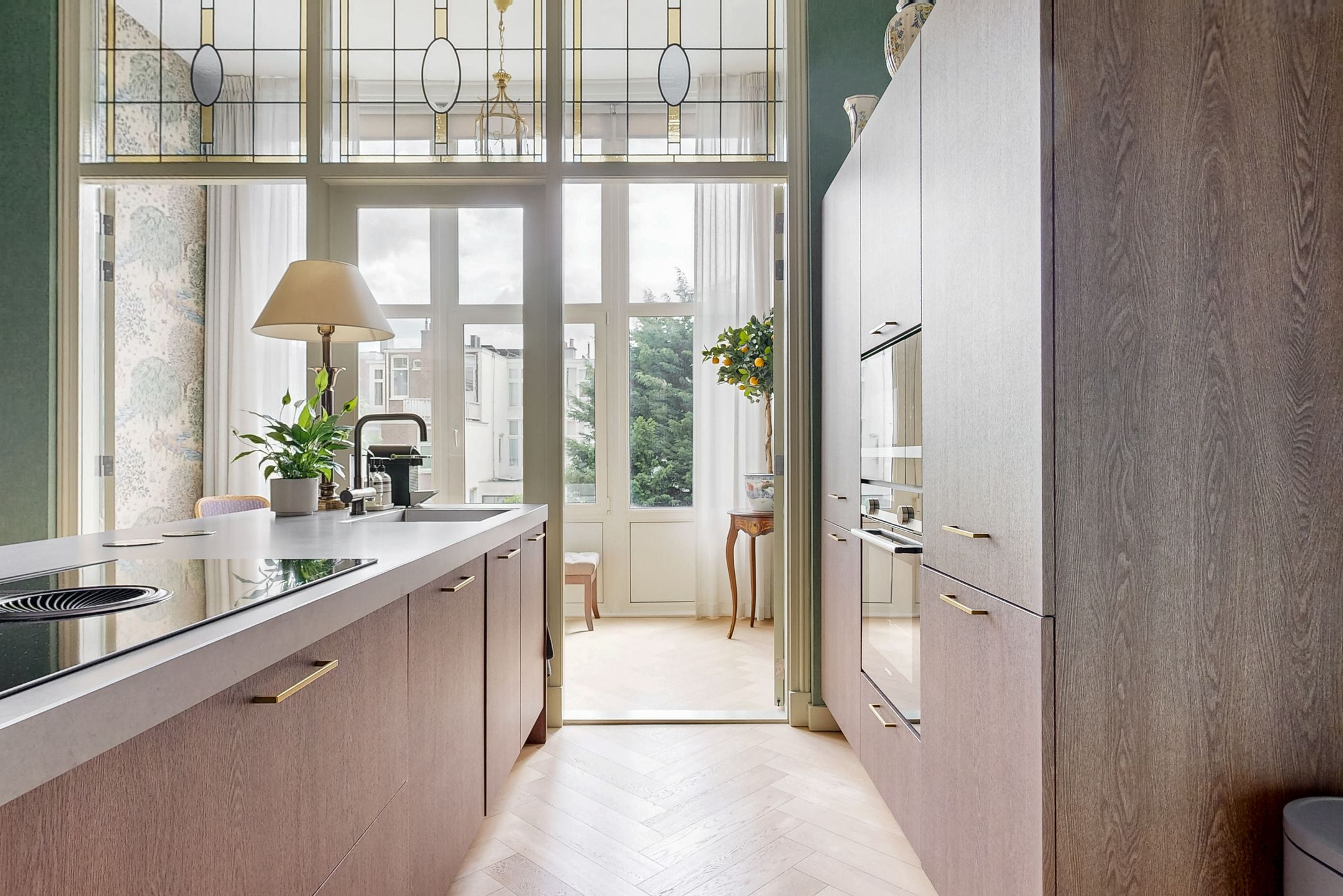 Stylish Upper Apartment with Period Details in Popular Duinoord — 9