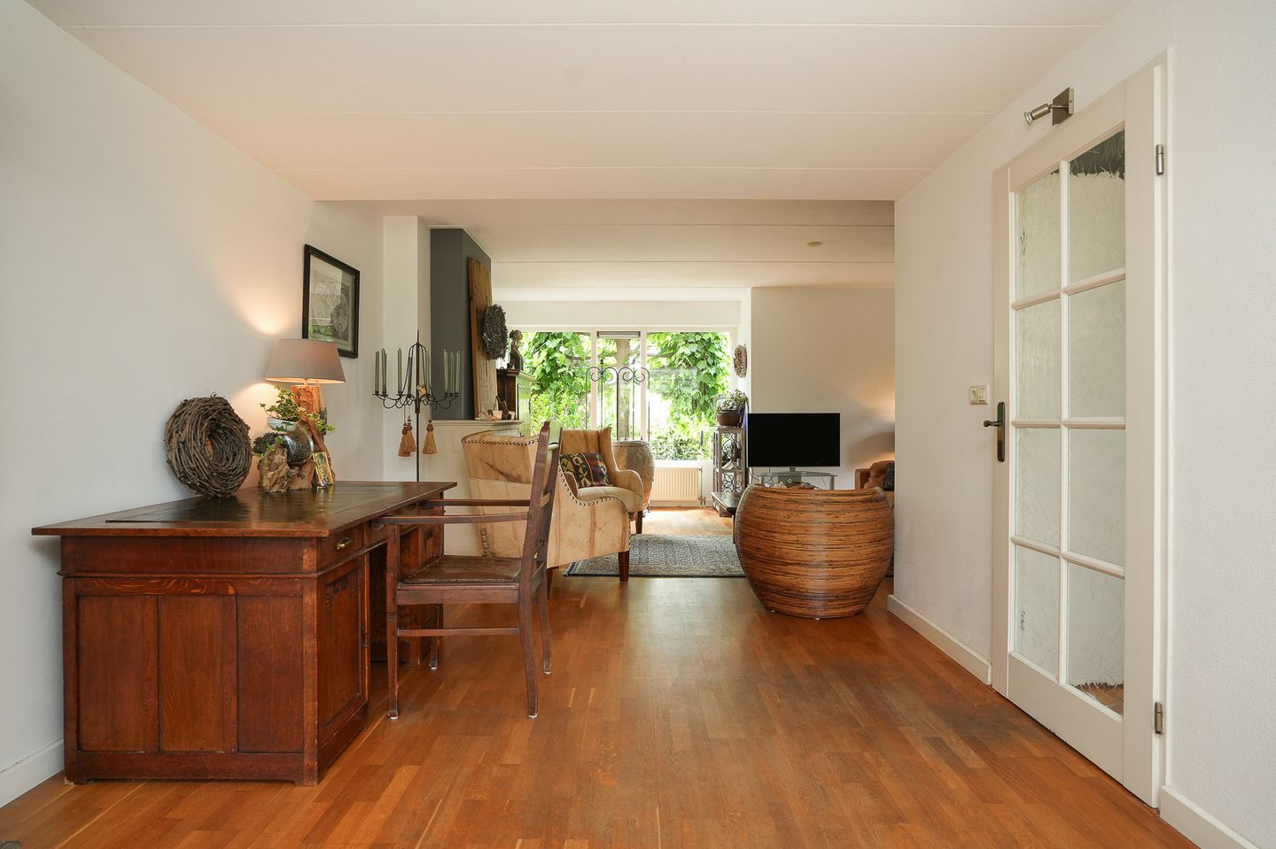 Extended Semi-Detached Home with Panoramic Orchard Views in the Betuwe — 14