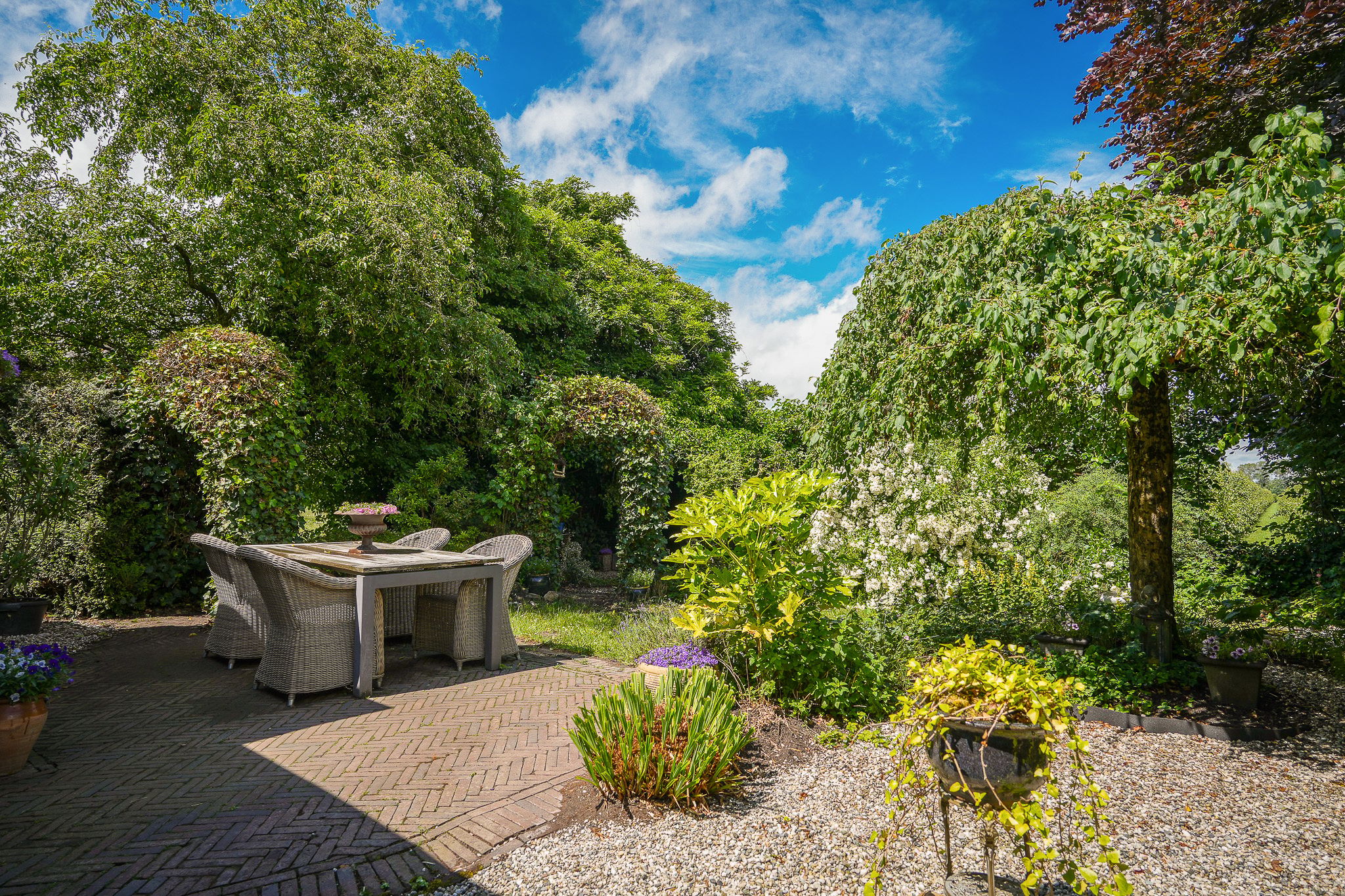 Extended Semi-Detached Home with Panoramic Orchard Views in the Betuwe — 33
