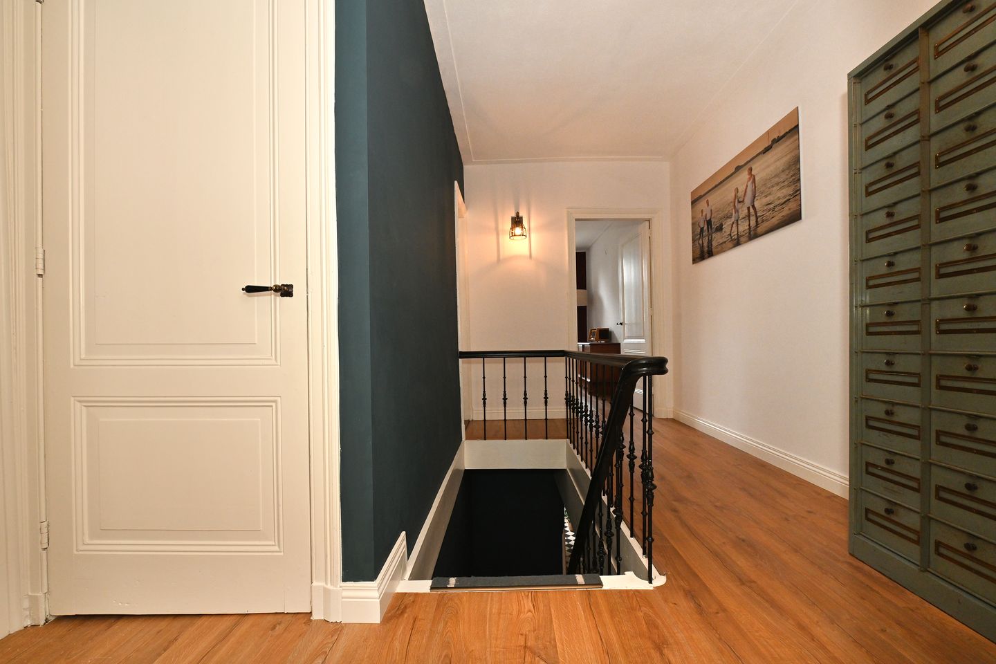 Stylishly Renovated 1911 Townhouse with Exceptional Garage in Steenbergen Center — 20