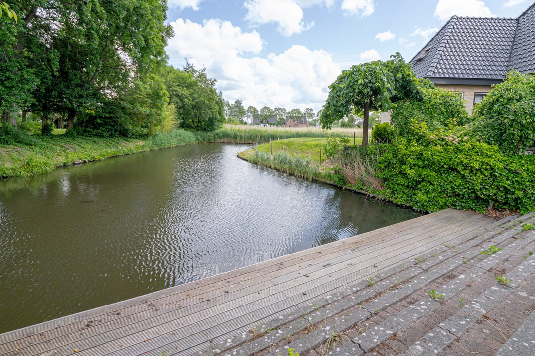 Spacious and Move-in Ready Semi-Detached Home with Free Views in Waarland — 43