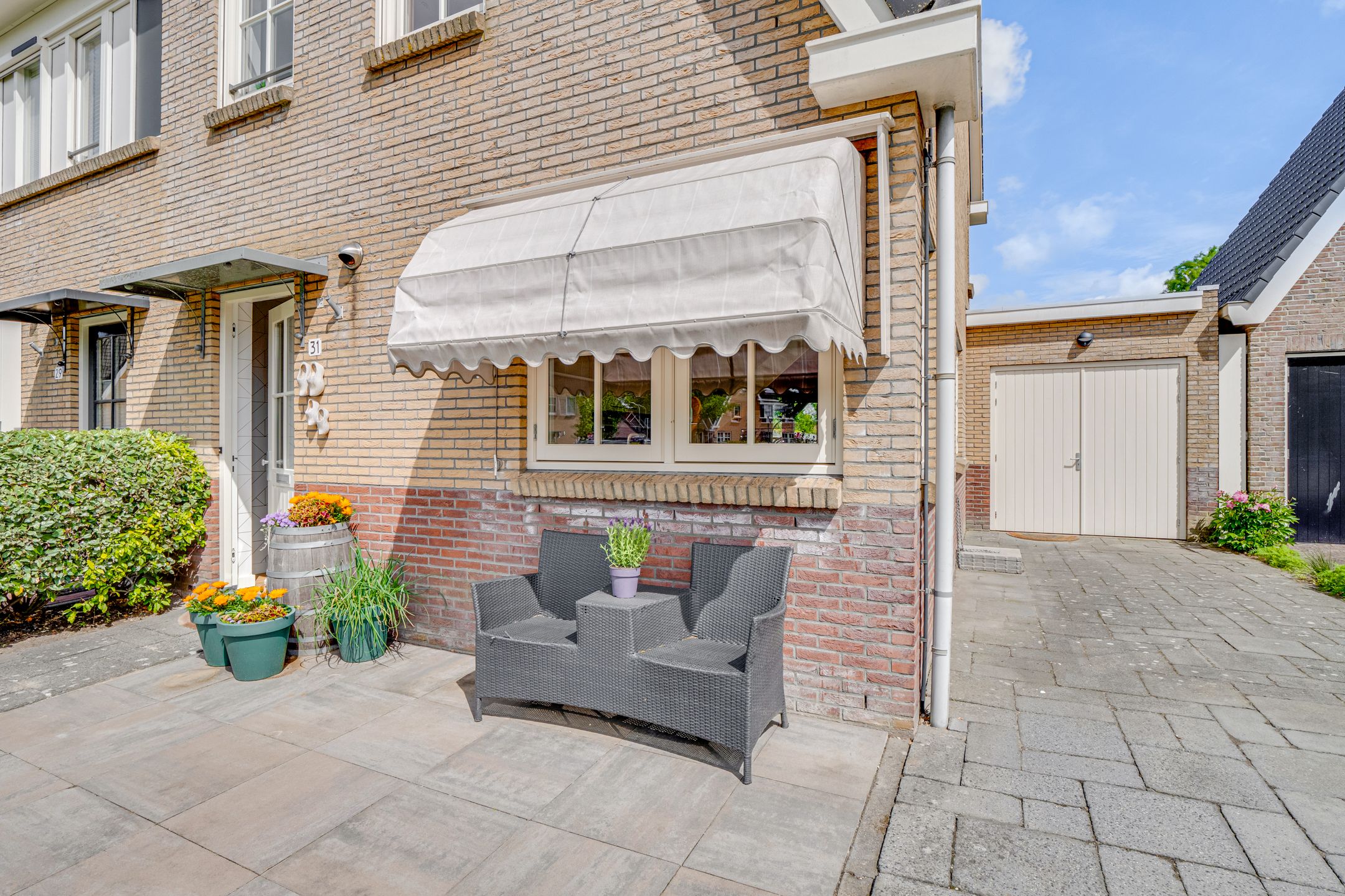 Spacious and Move-in Ready Semi-Detached Home with Free Views in Waarland — 45