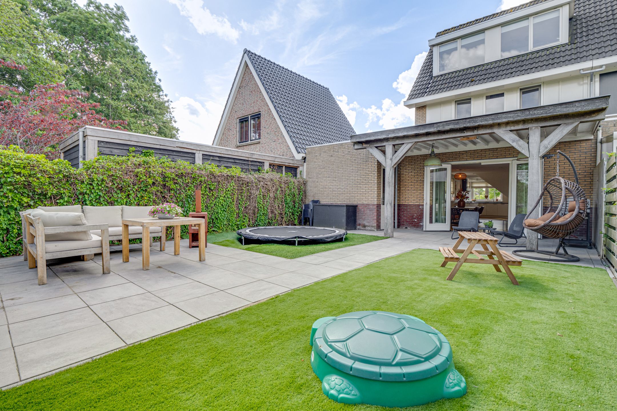 Spacious and Move-in Ready Semi-Detached Home with Free Views in Waarland — 30