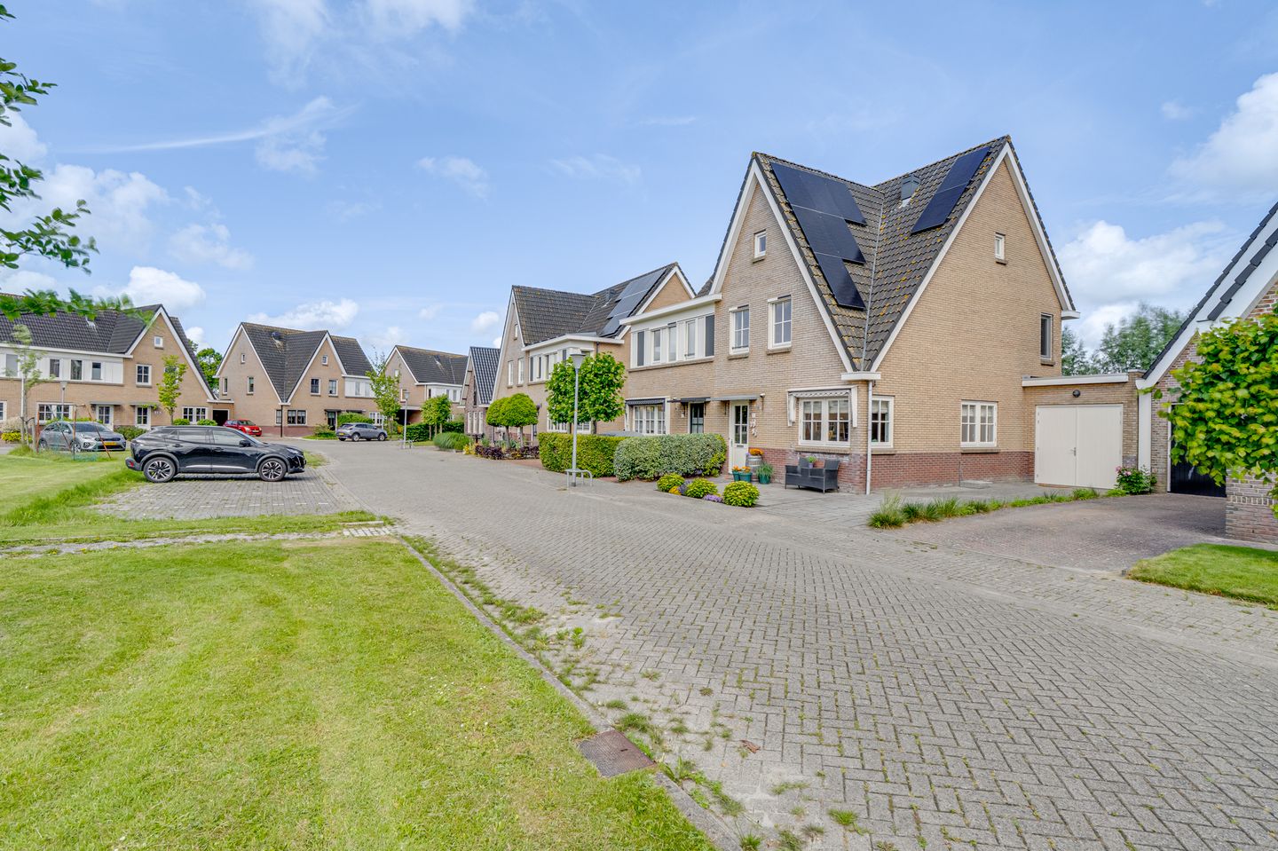 Spacious and Move-in Ready Semi-Detached Home with Free Views in Waarland — 49
