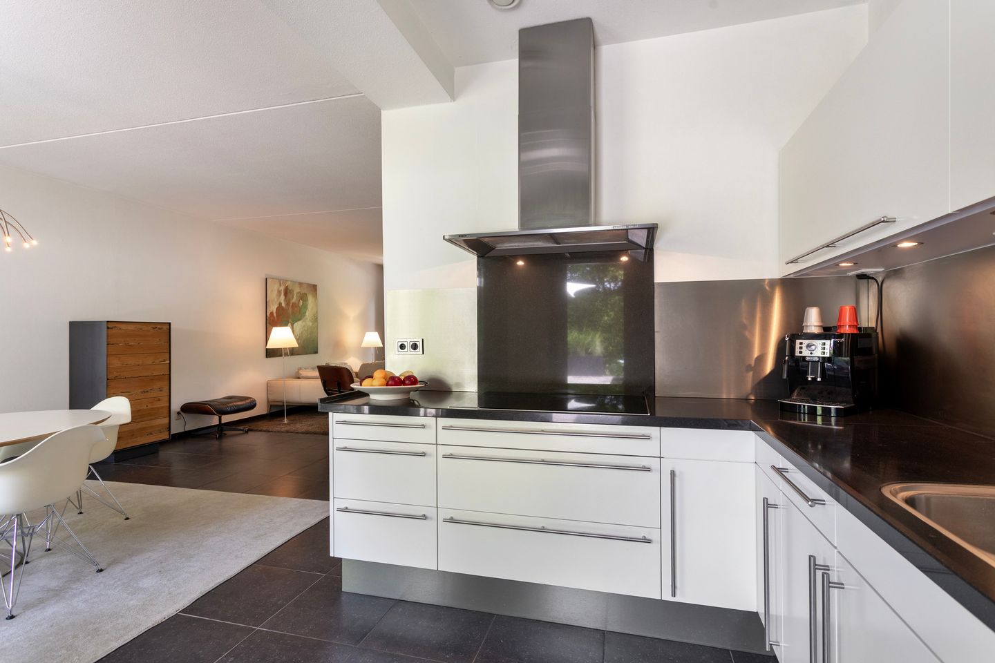 Spacious Townhouse with Garage and West-Facing Garden in Vroendaal — 19