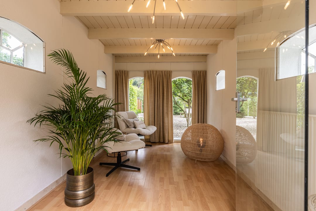 Completely Renovated Monumental Mansion with Two Independent Outbuildings in Forested Surroundings — 83