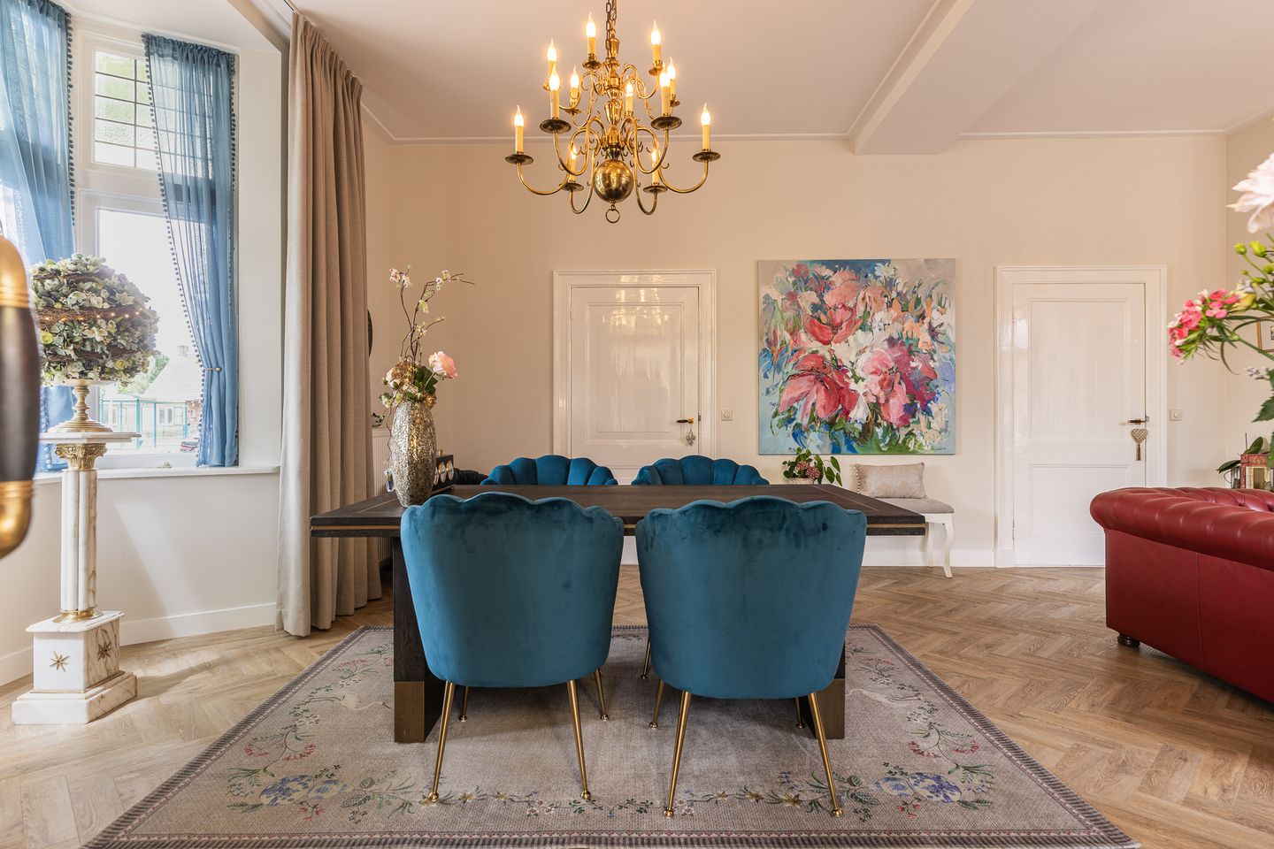 Completely Renovated Monumental Mansion with Two Independent Outbuildings in Forested Surroundings — 25
