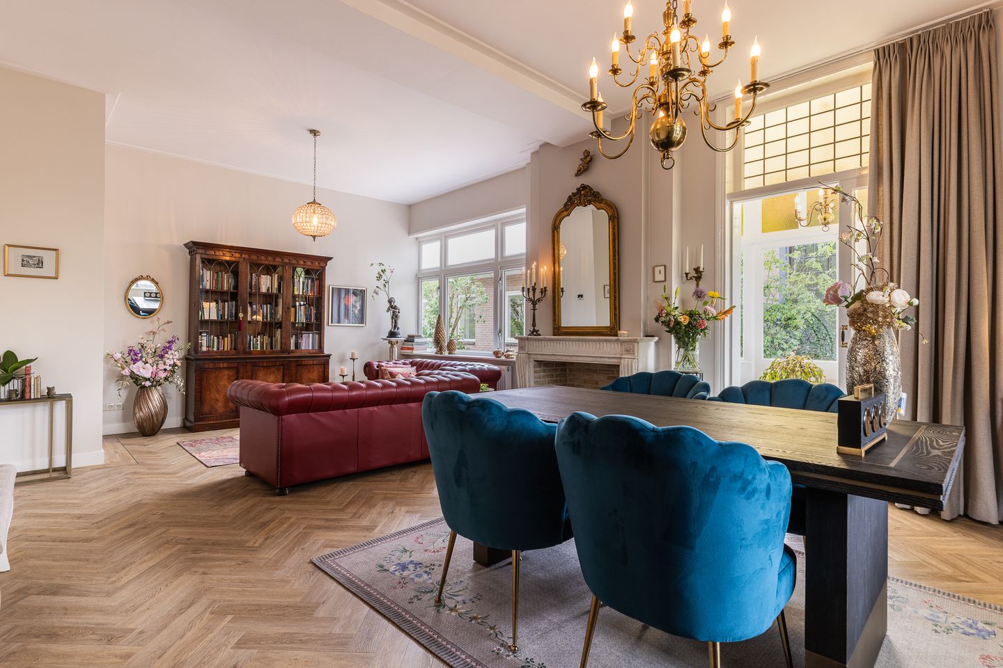 Completely Renovated Monumental Mansion with Two Independent Outbuildings in Forested Surroundings — 20