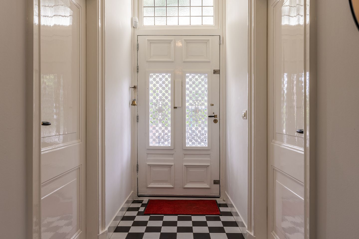 Completely Renovated Monumental Mansion with Two Independent Outbuildings in Forested Surroundings — 14
