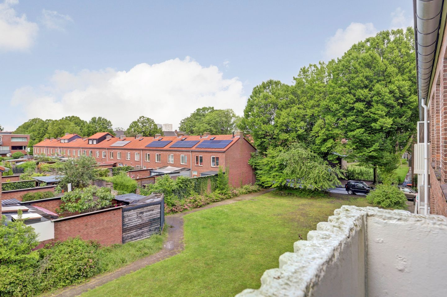 Spacious Maisonnette with Rooftop Terrace and City Views in Amersfoort — 20