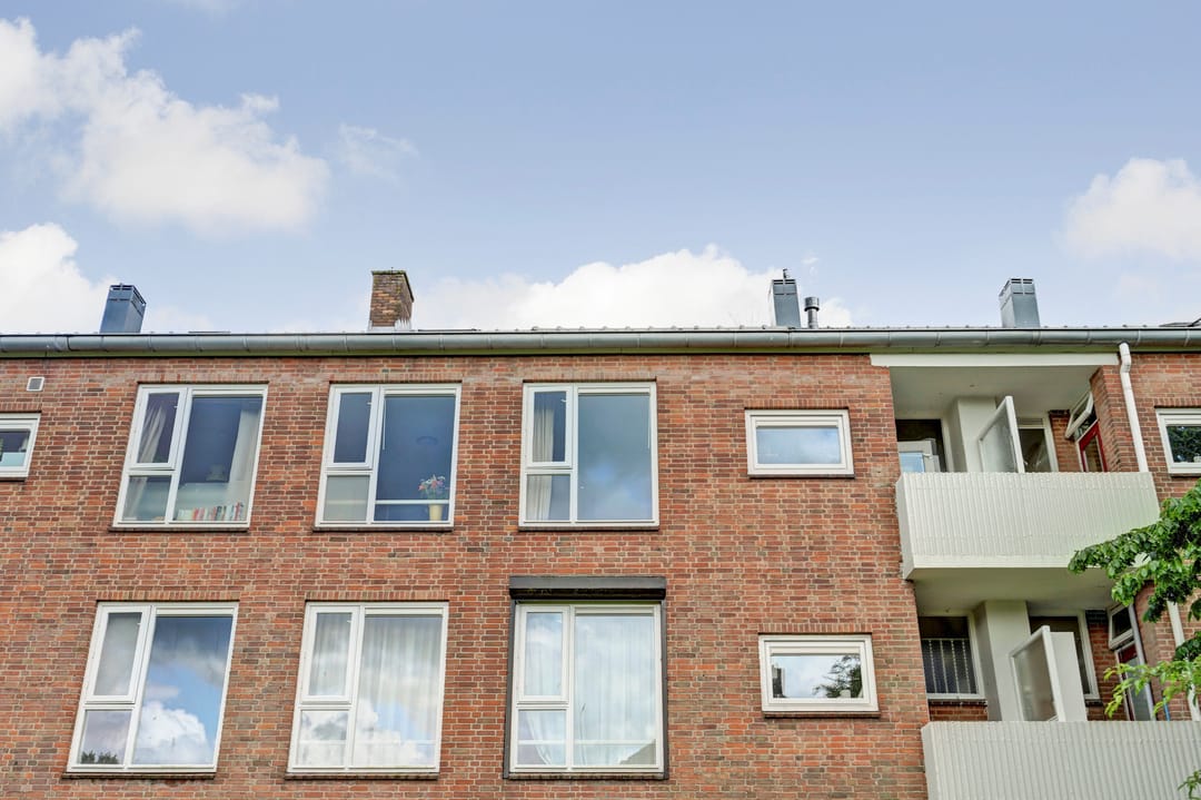 Spacious Maisonnette with Rooftop Terrace and City Views in Amersfoort — 28
