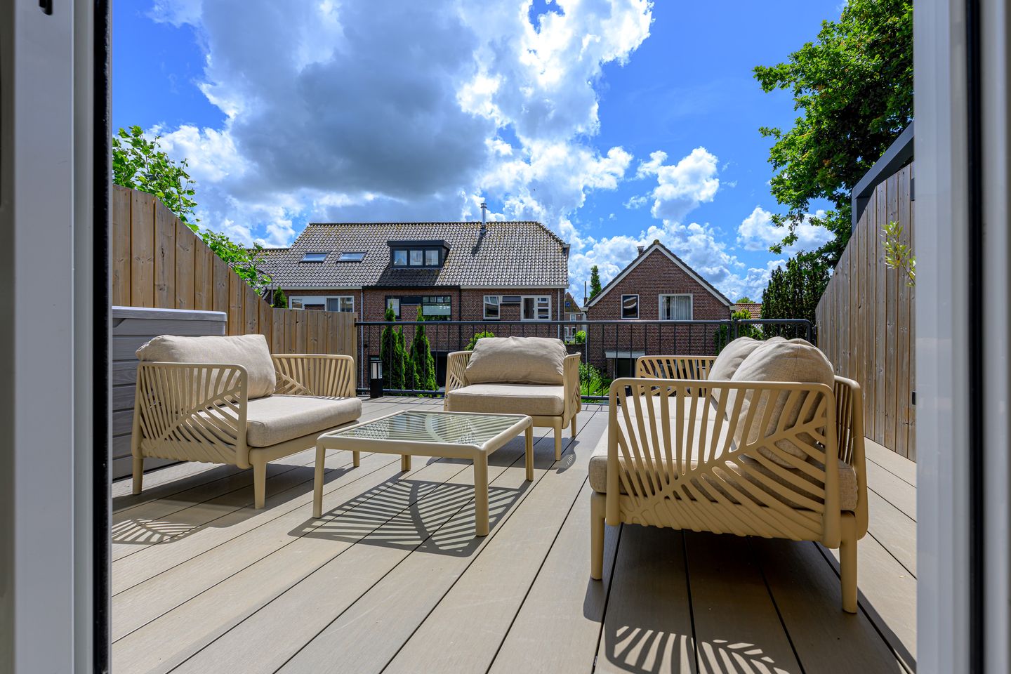 Waterfront Living with Panoramic IJsselmeer Views in Historic Medemblik — 29