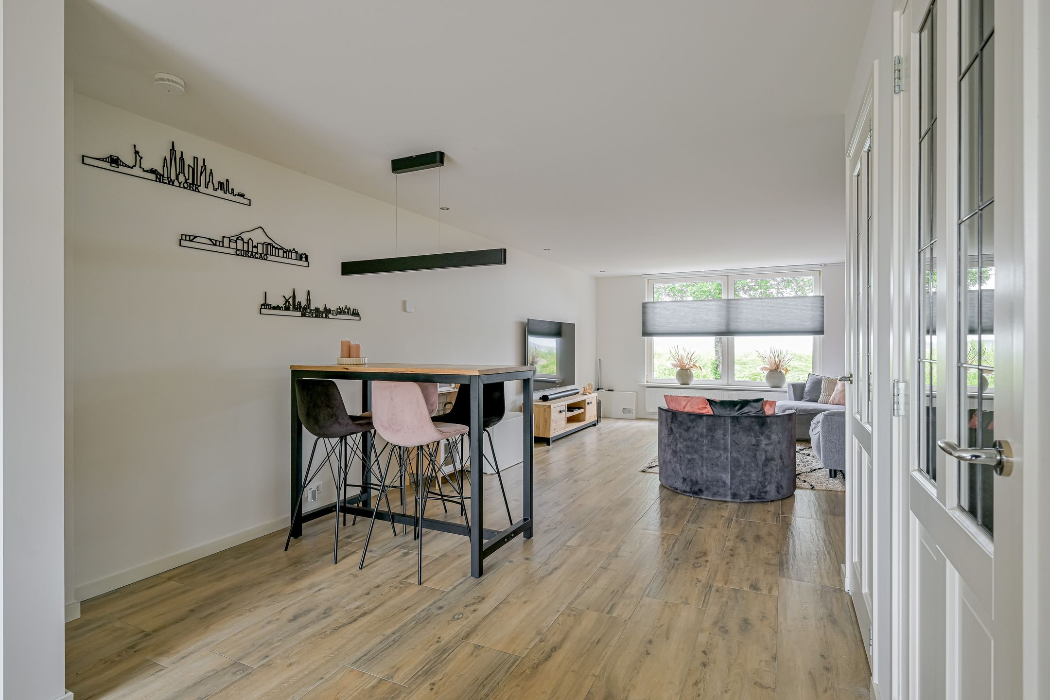Waterfront Living with Panoramic IJsselmeer Views in Historic Medemblik — 18