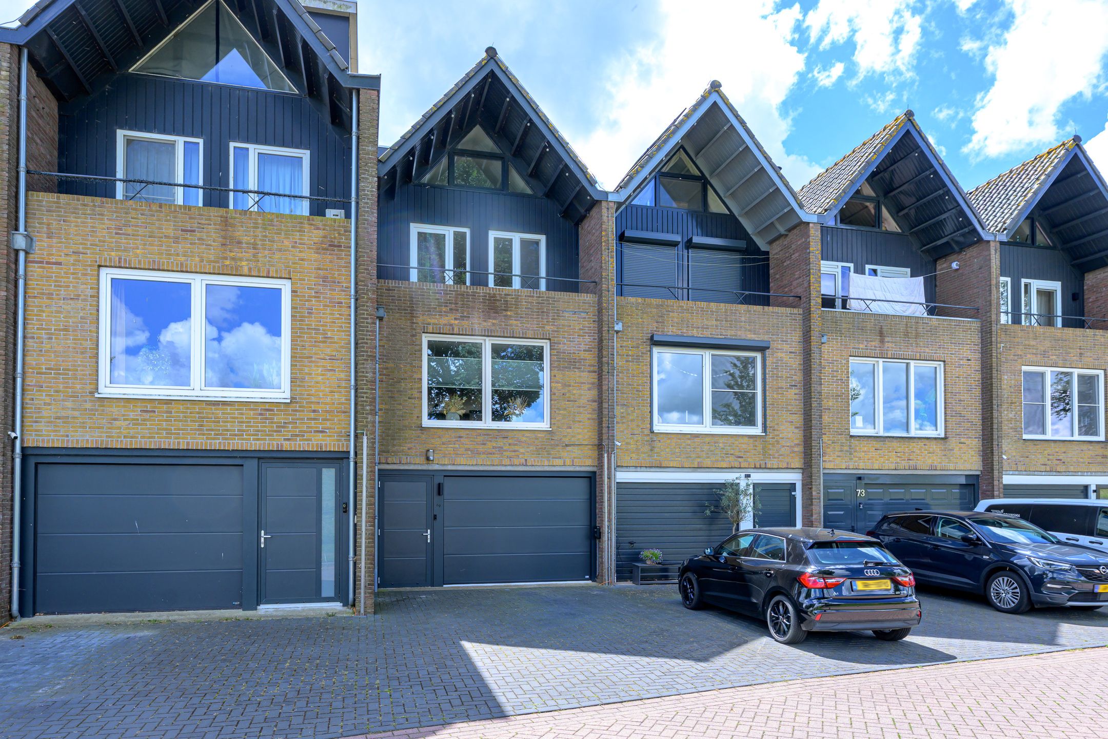 Waterfront Living with Panoramic IJsselmeer Views in Historic Medemblik — 54