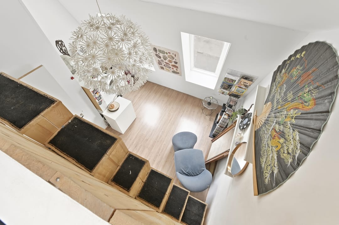 Spacious Renovated Townhouse in Historic Delft Center with Four Bedrooms and Two Bathrooms — 31