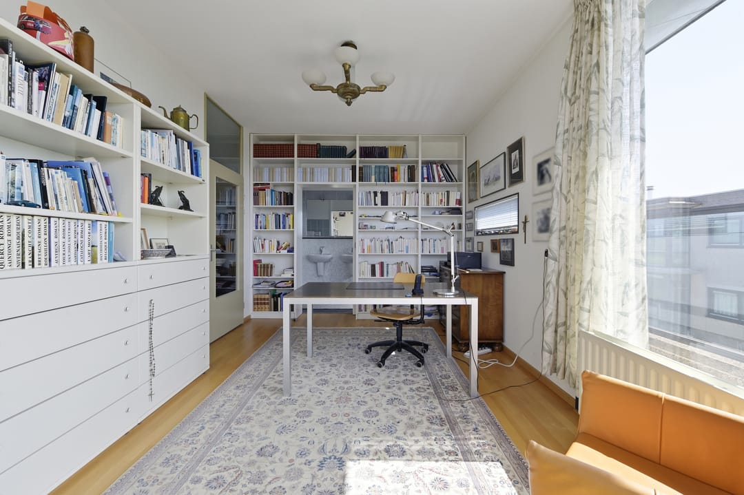 Exclusive Penthouse with Expansive Terraces and Panoramic Views in Delft — 26