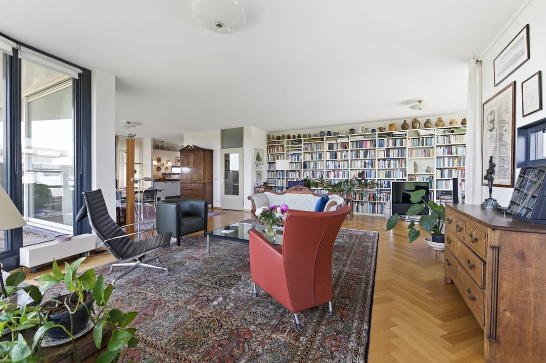 Exclusive Penthouse with Expansive Terraces and Panoramic Views in Delft — 8