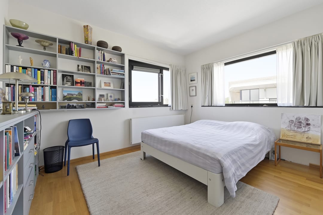 Exclusive Penthouse with Expansive Terraces and Panoramic Views in Delft — 31