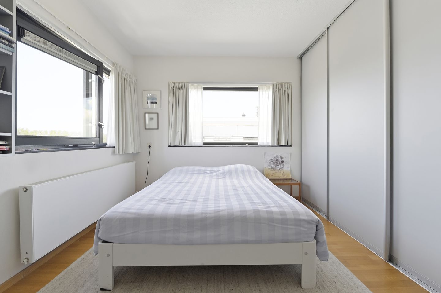 Exclusive Penthouse with Expansive Terraces and Panoramic Views in Delft — 34