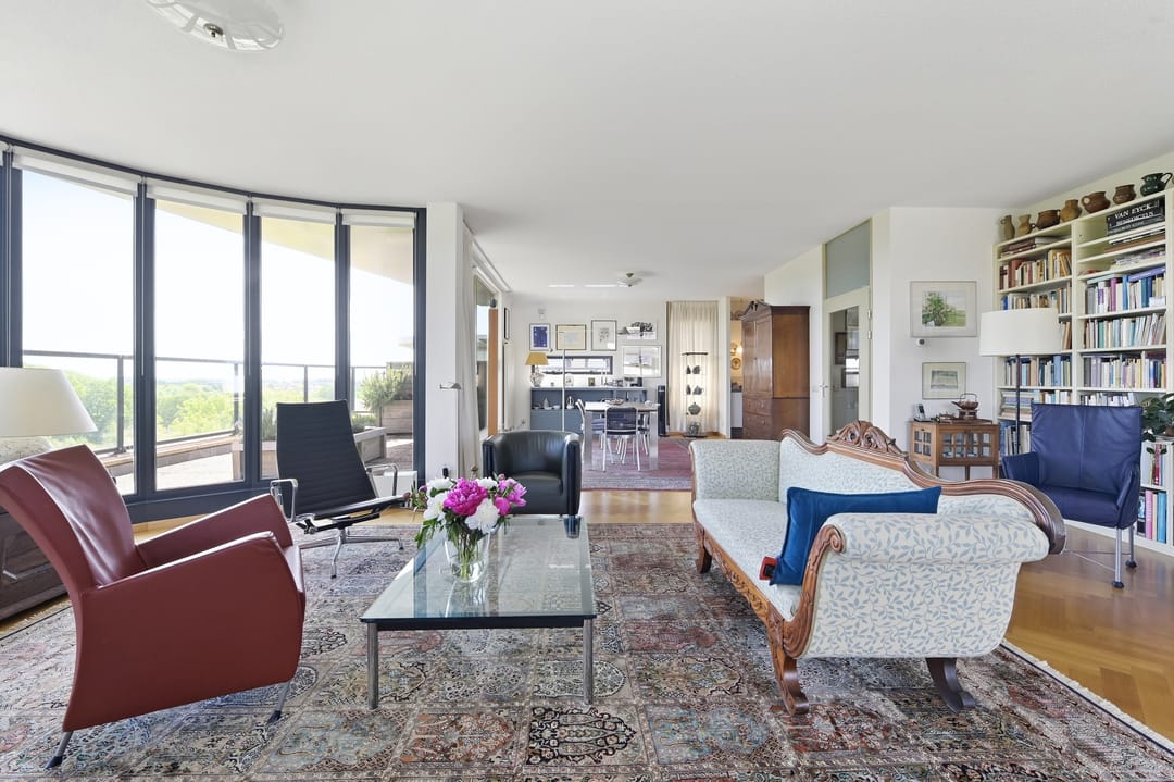 Exclusive Penthouse with Expansive Terraces and Panoramic Views in Delft — 7