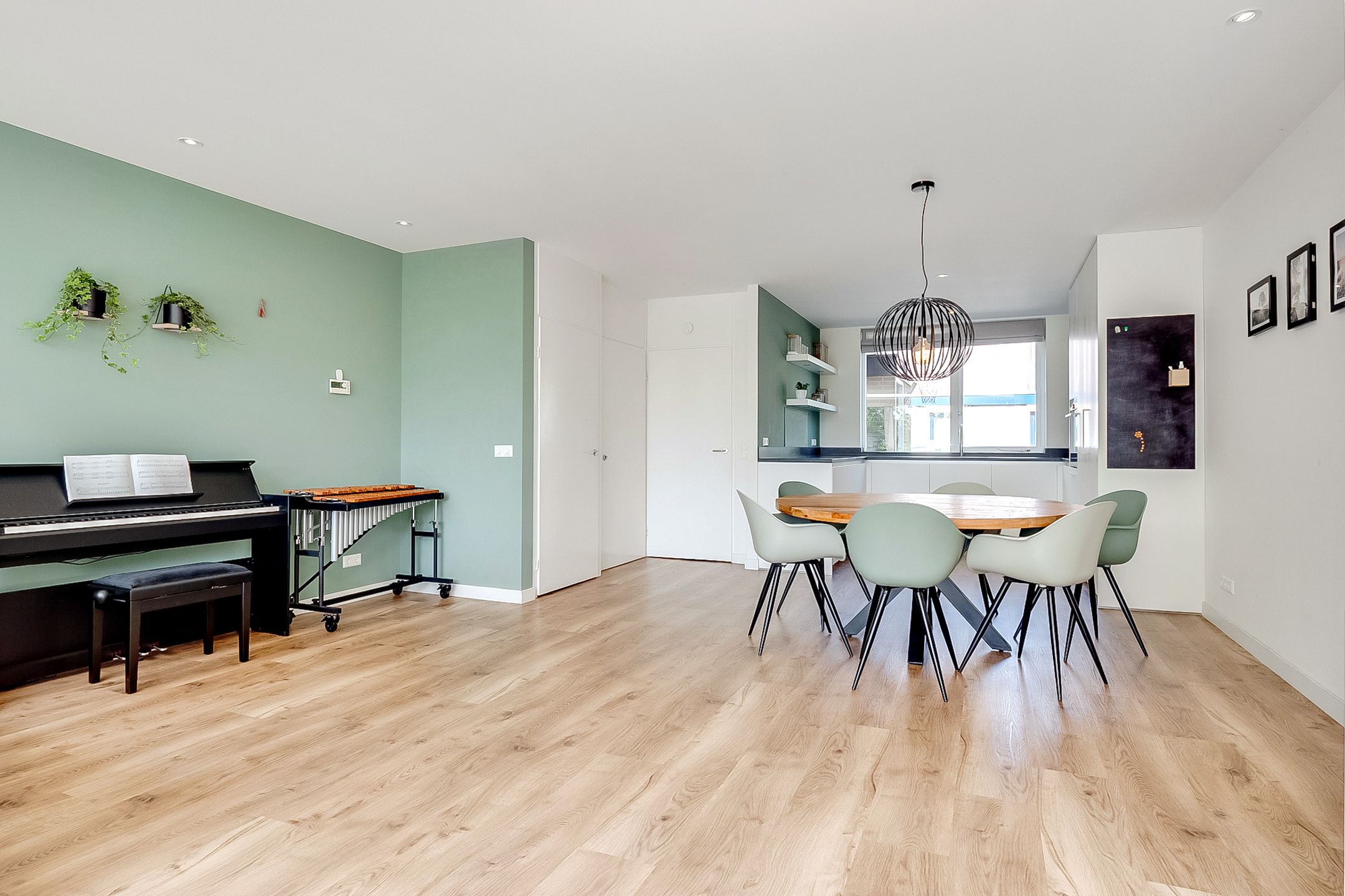 Family Terraced Home with Panoramic Meadow Views — 15