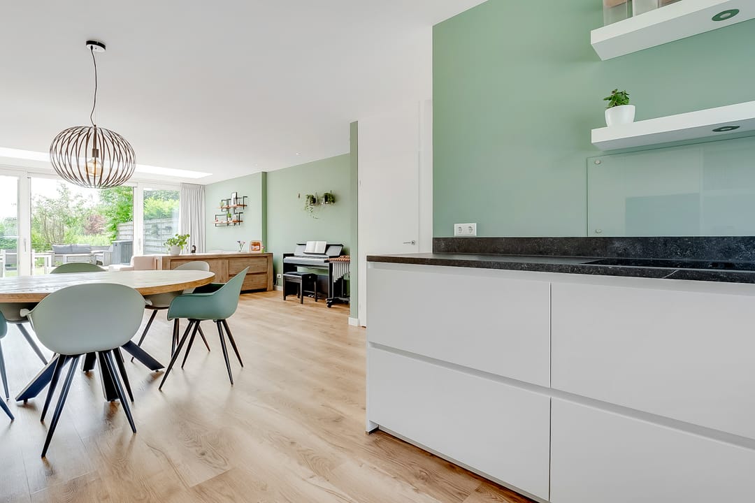 Family Terraced Home with Panoramic Meadow Views — 11