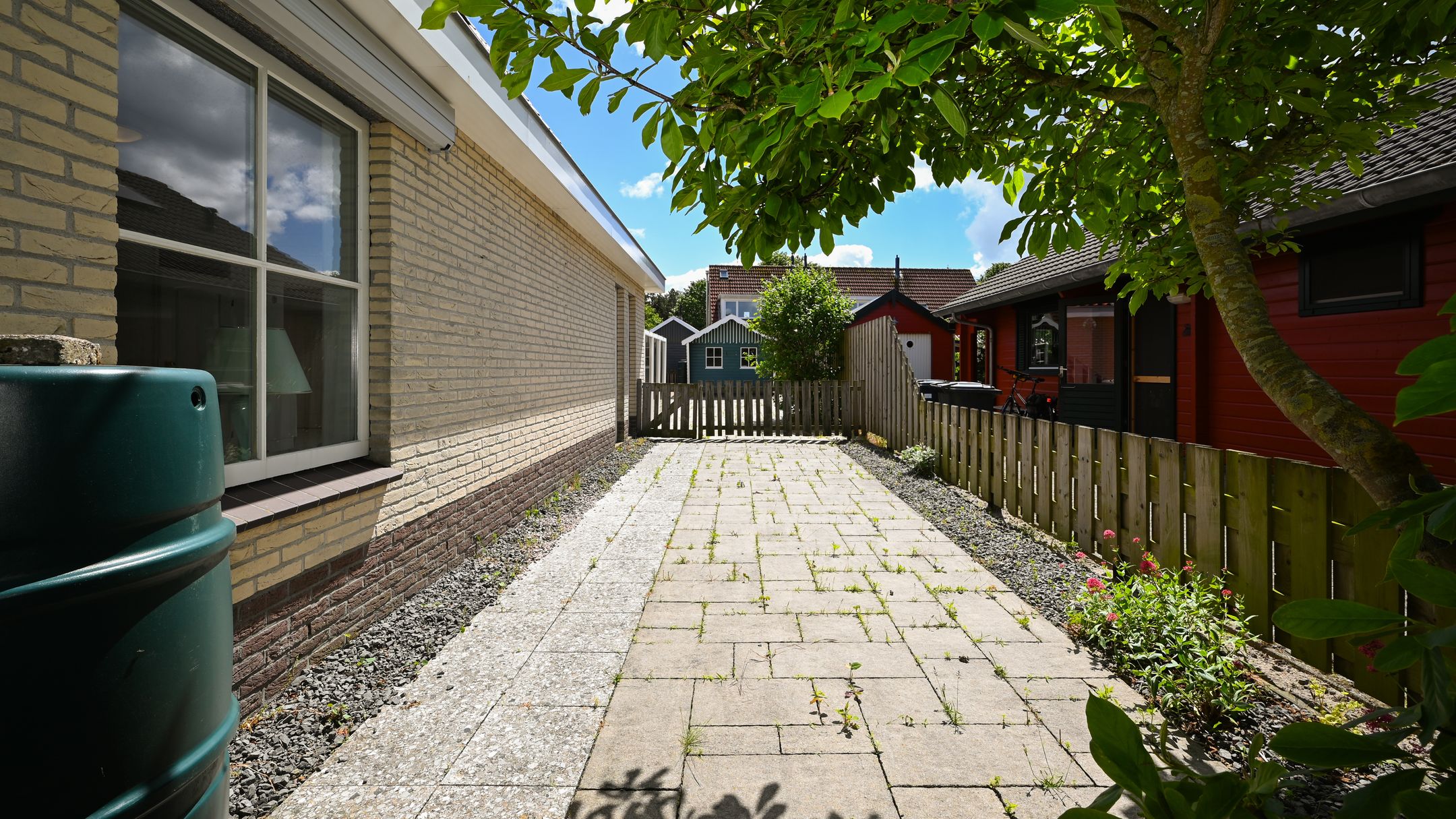 Detached Family Home with Garage and Spacious Garden in West-Terschelling — 27
