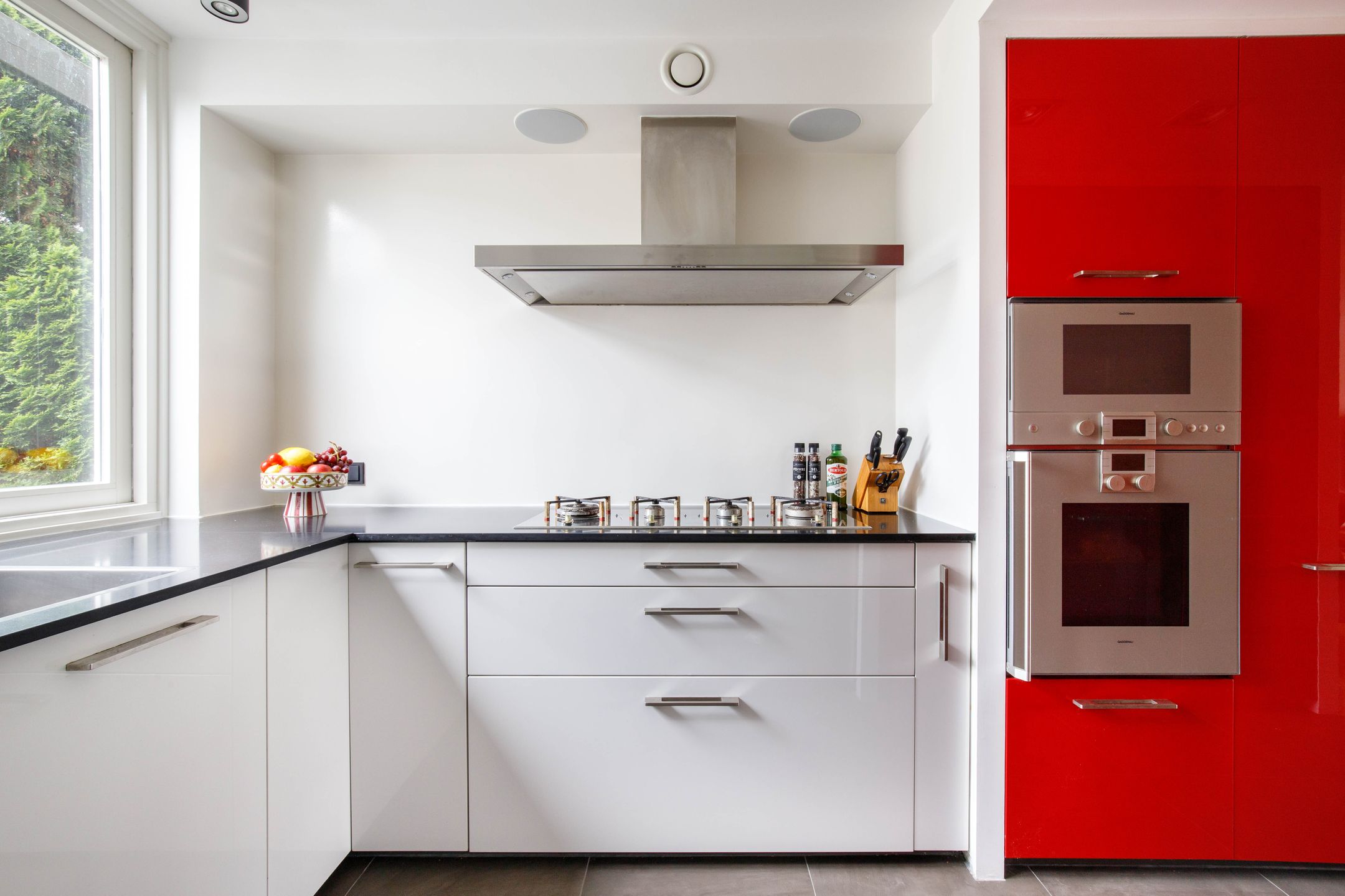 Renovated Family Home with Water Views and Full Basement in Leidschendam — 15