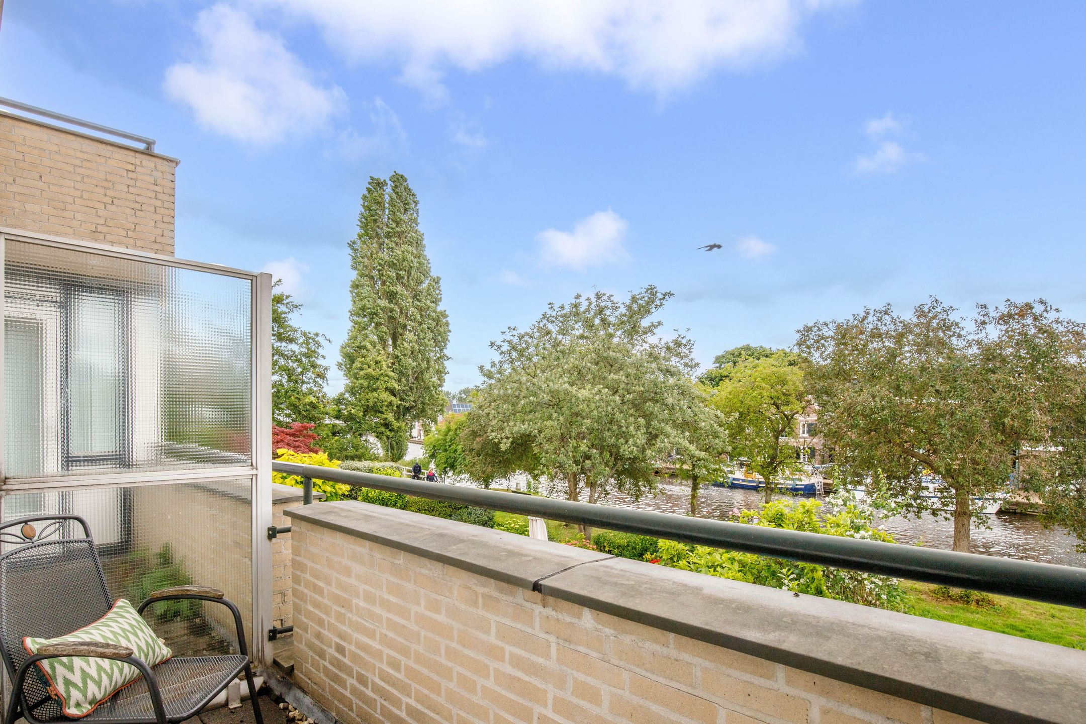 Renovated Family Home with Water Views and Full Basement in Leidschendam — 27