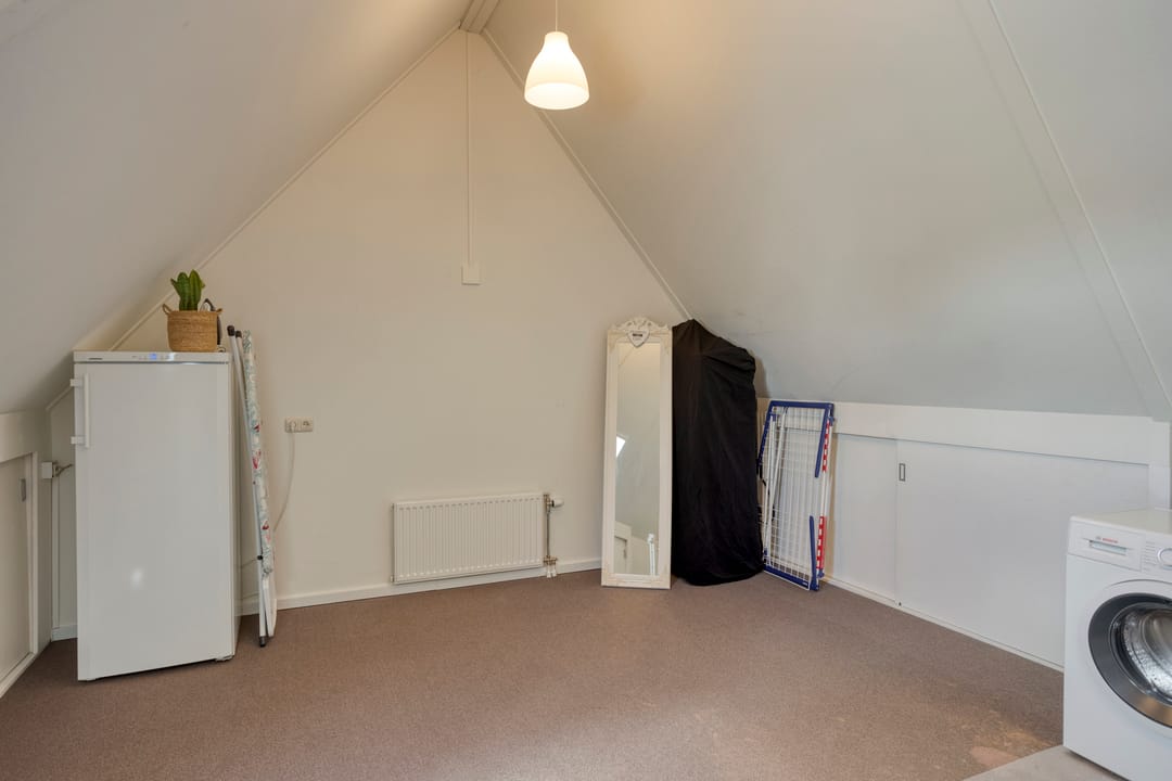 Move-in Ready Terraced Home with Four Bedrooms in Child-Friendly Berghem — 26