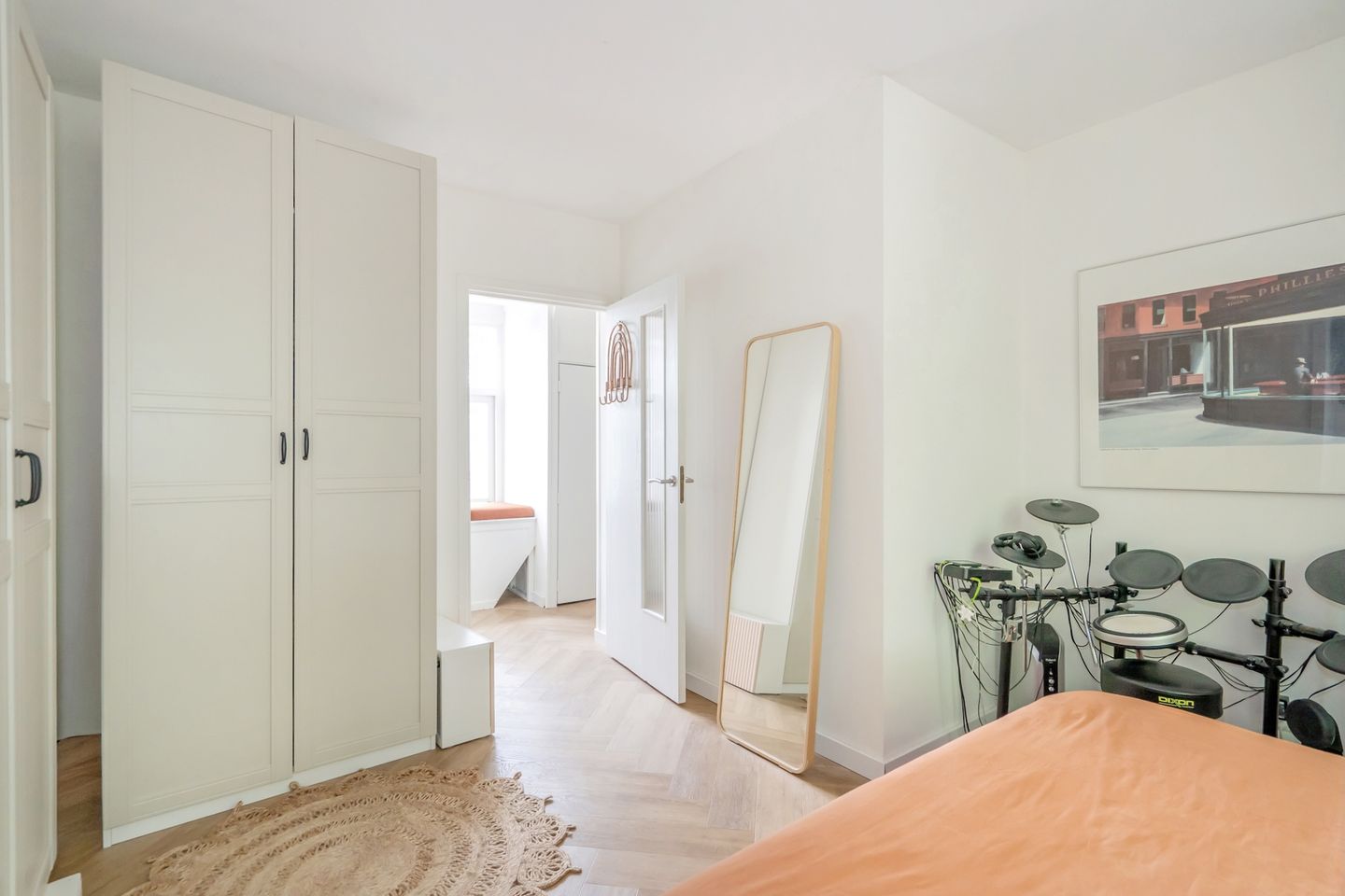 Charming Upper Apartment in Historic Delft Center — 20