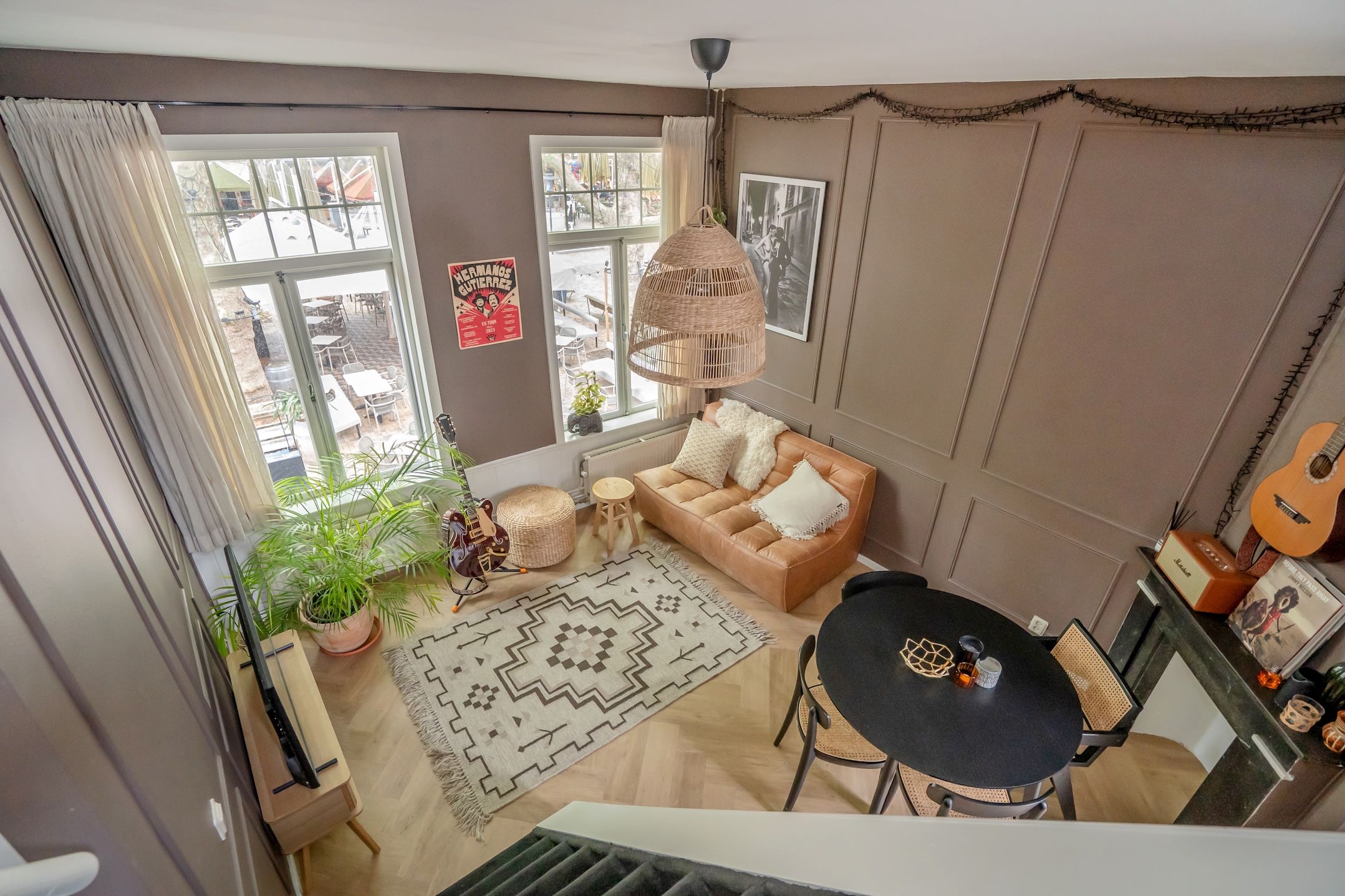 Charming Upper Apartment in Historic Delft Center — 18