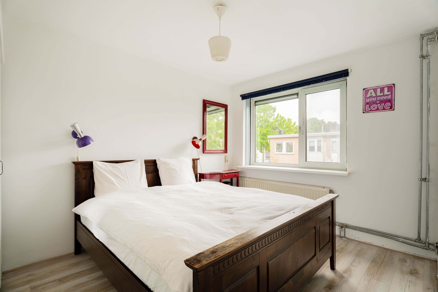Cozy Terraced Home with South-Facing Garden in Amsterdam Noord — 14