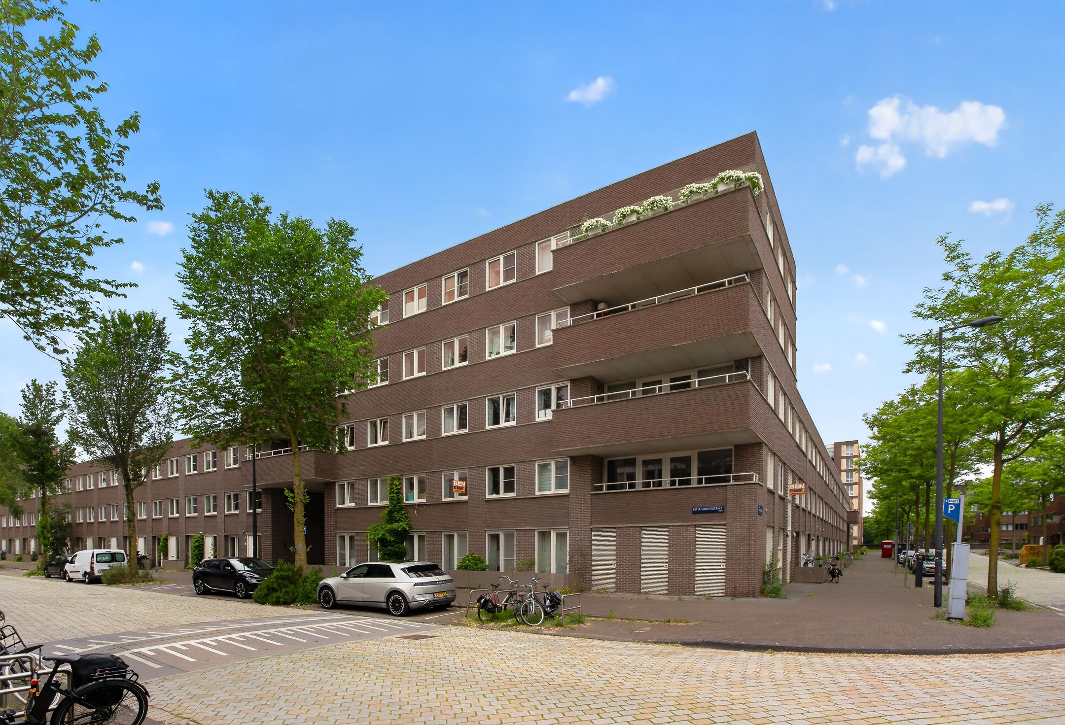 Eva Besnyöstraat 380 
