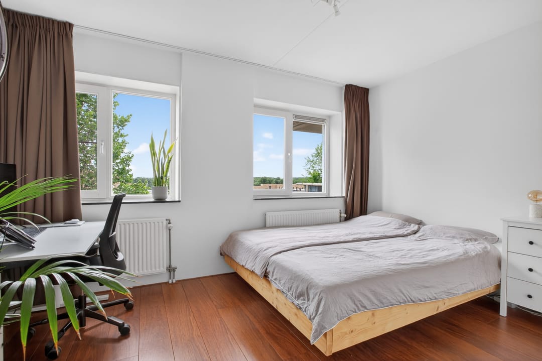 Bright 3-Room Apartment with Southeast Balcony in Woning van het Licht Complex — 22