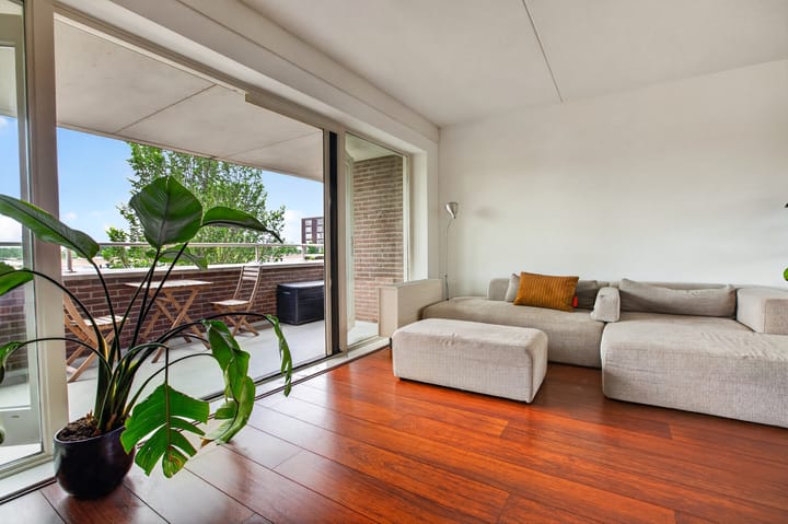 Appartement te koop: Eva Besnyöstraat 380, Amsterdam
