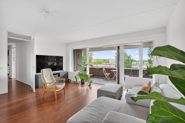 Appartement te koop: Eva Besnyöstraat 380, Amsterdam