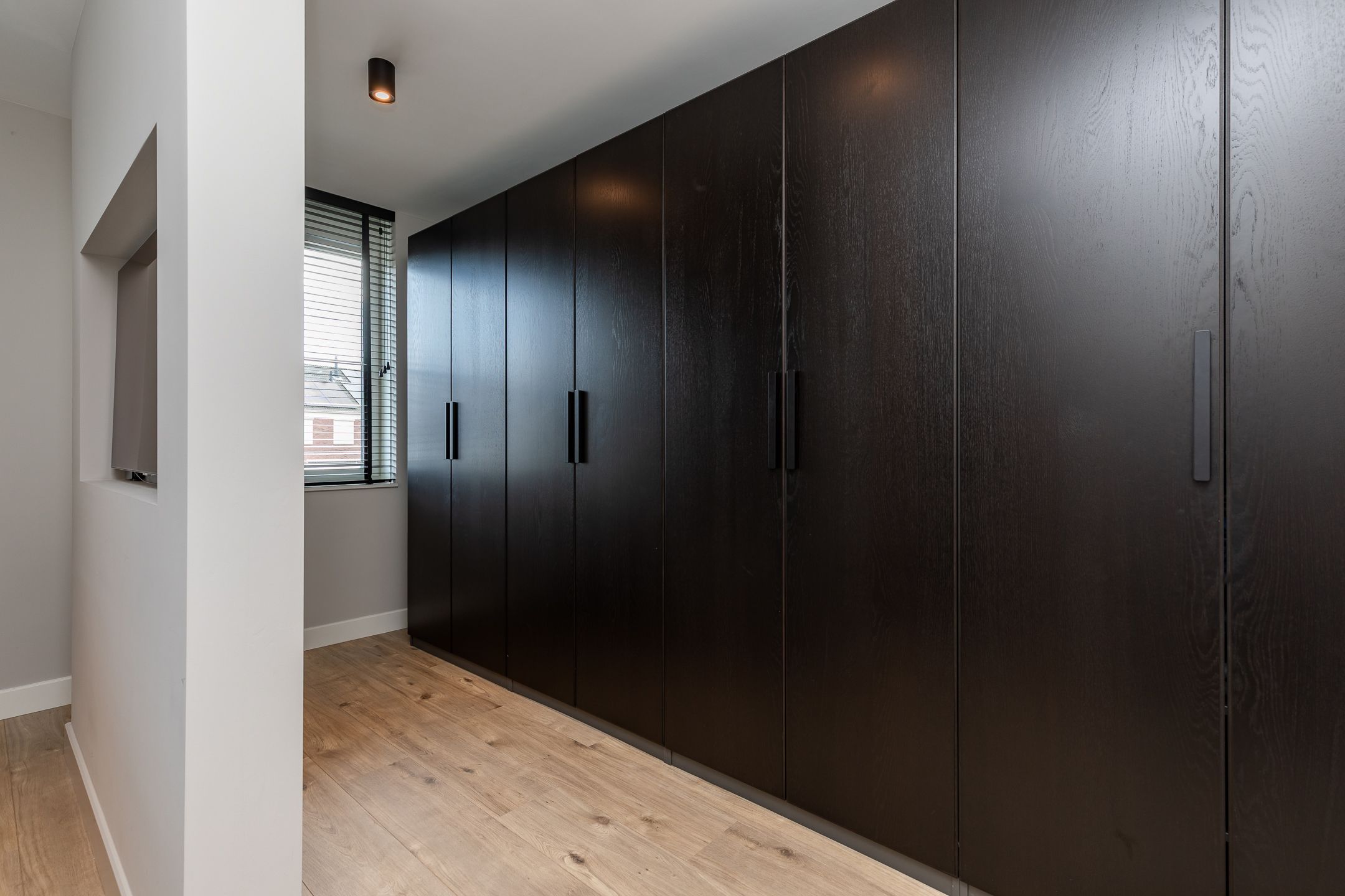 Modern Waterfront Terraced Home with Unobstructed Views in Nobelhorst — 39