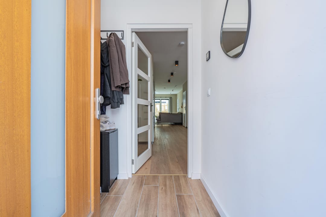 Photo 8 of Tolhuisstraat 37