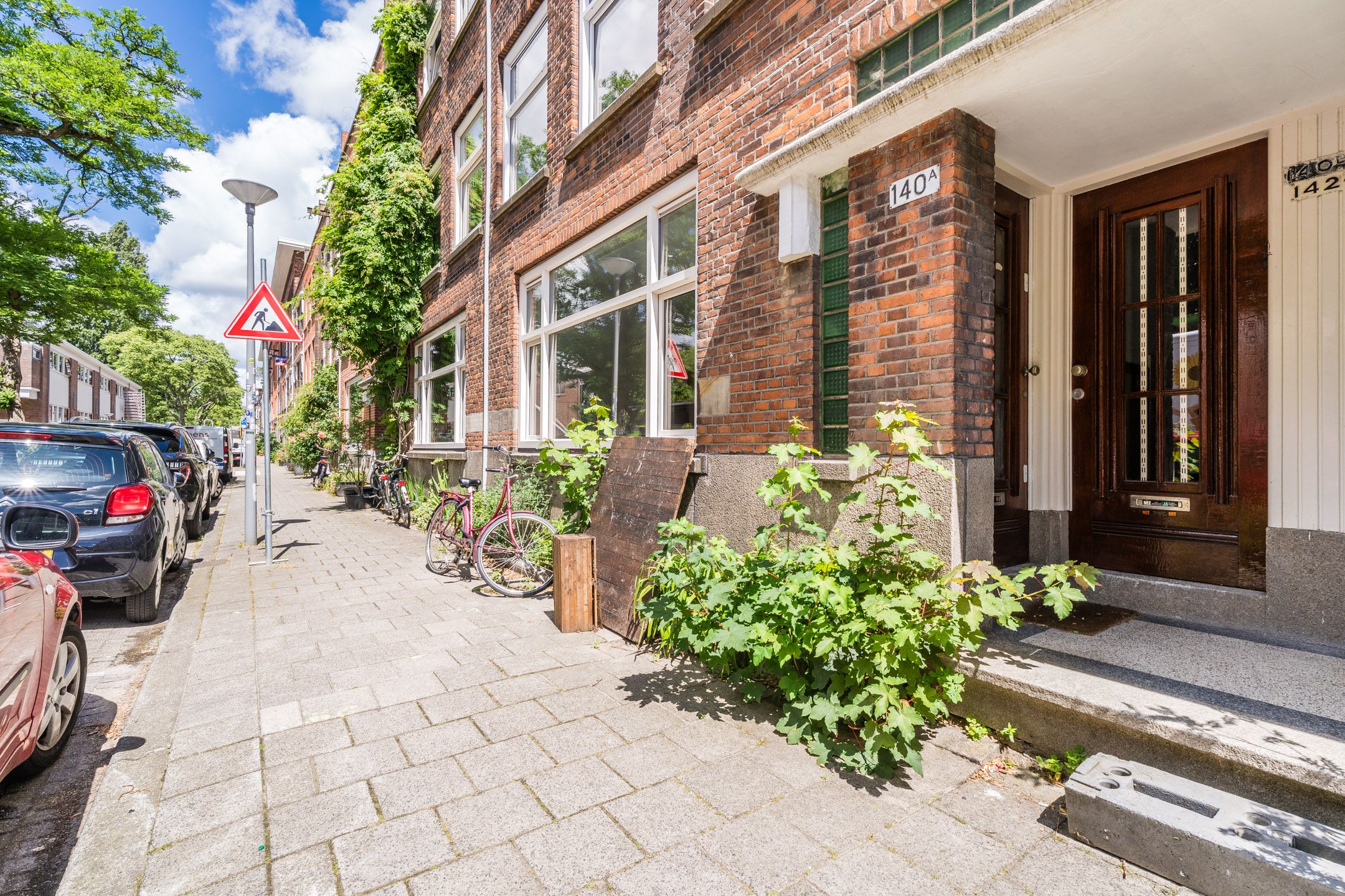 Renovated Ground Floor Apartment with Spacious Garden in Blijdorp — 36