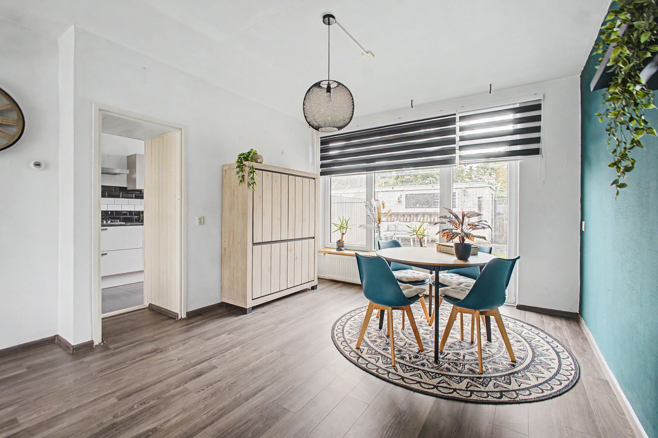 Spacious Move-In Ready Terraced House with 4 Bedrooms and Solar Panels in Terneuzen — 9