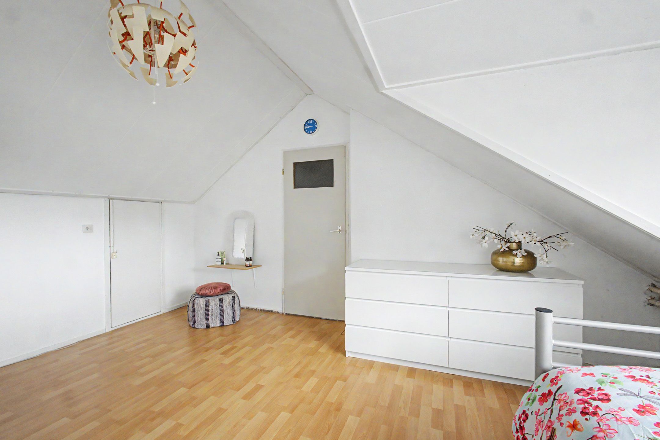 Spacious Move-In Ready Terraced House with 4 Bedrooms and Solar Panels in Terneuzen — 24