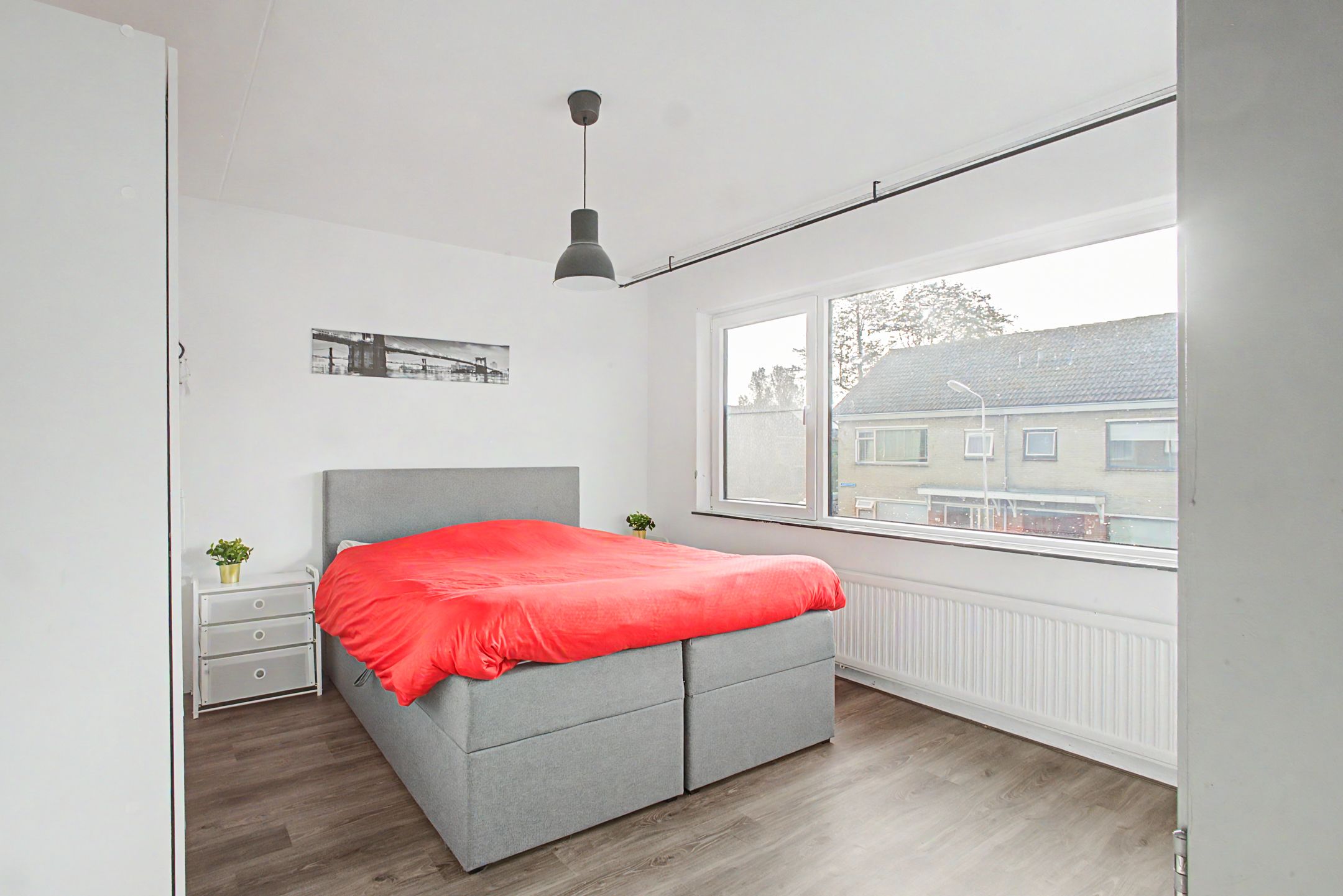 Spacious Move-In Ready Terraced House with 4 Bedrooms and Solar Panels in Terneuzen — 15