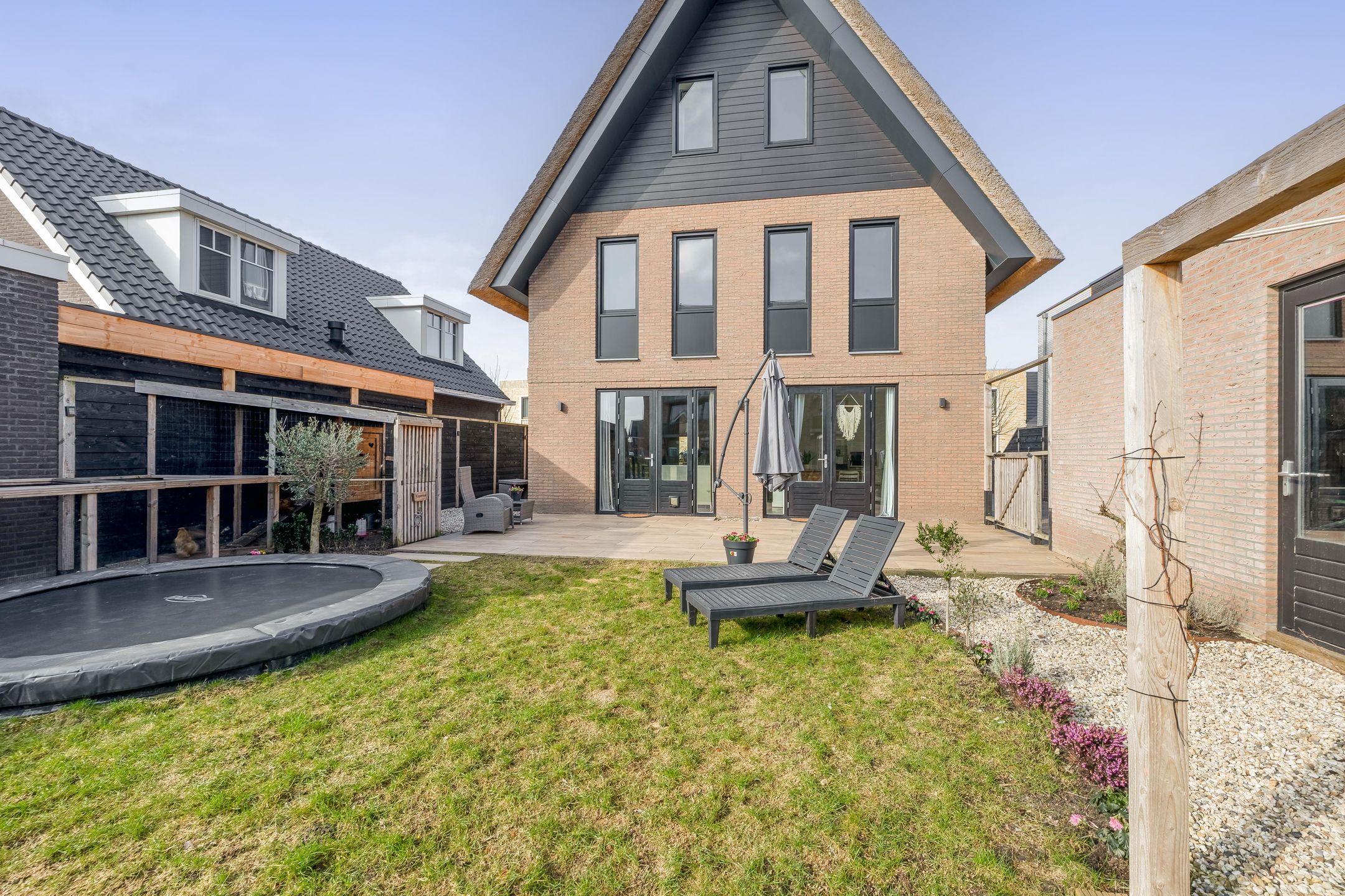 Thatched Waterfront Villa in Westergouwe with Energy Label A+++ — 24