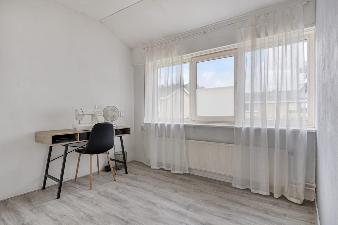 Spacious Family Terraced Home with Garage and Energy Label A in Halsteren — 22