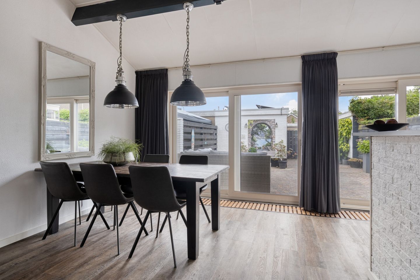 Spacious Family Terraced Home with Garage and Energy Label A in Halsteren — 14